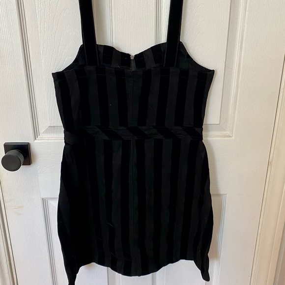 Killstar HOLYSTONE ZIP DRESS - Picture 13 of 14